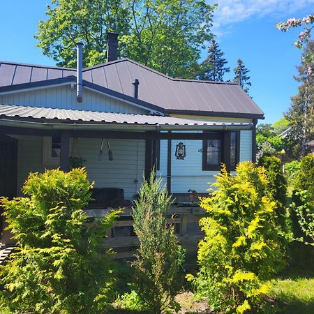 Guest House Sunny Jūrkalne Eksteriør billede