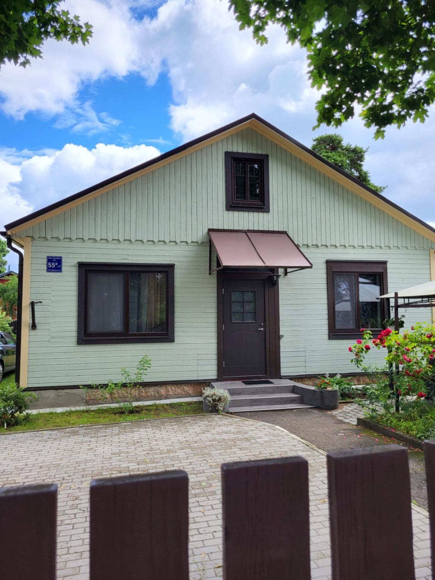 Guest House Sunny Jūrkalne Eksteriør billede